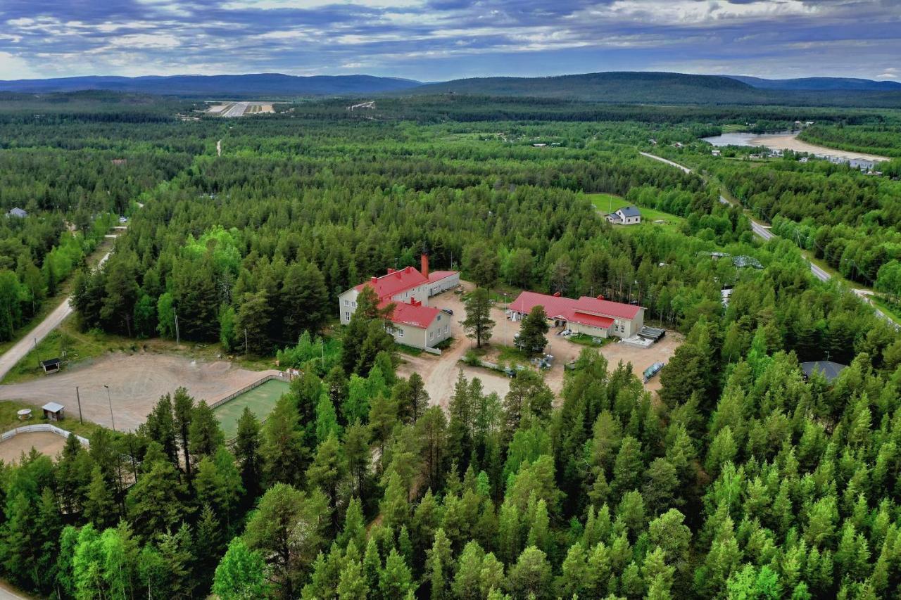Kuukkeli Ivalo Airport Inn Exteriér fotografie