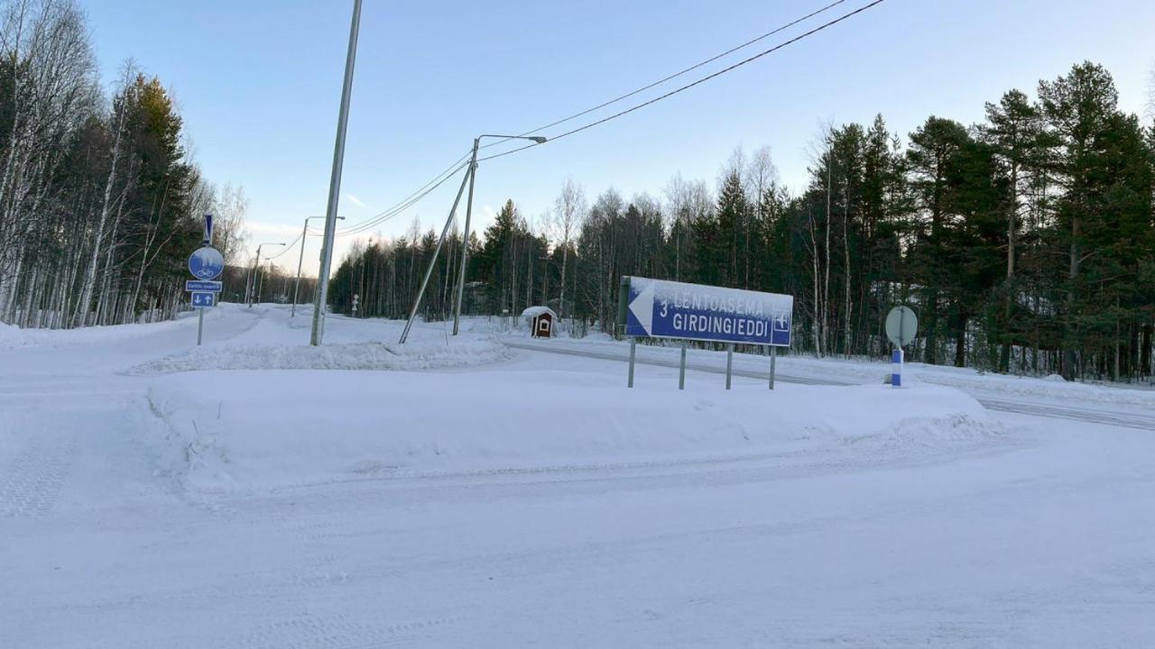 Kuukkeli Ivalo Airport Inn Exteriér fotografie