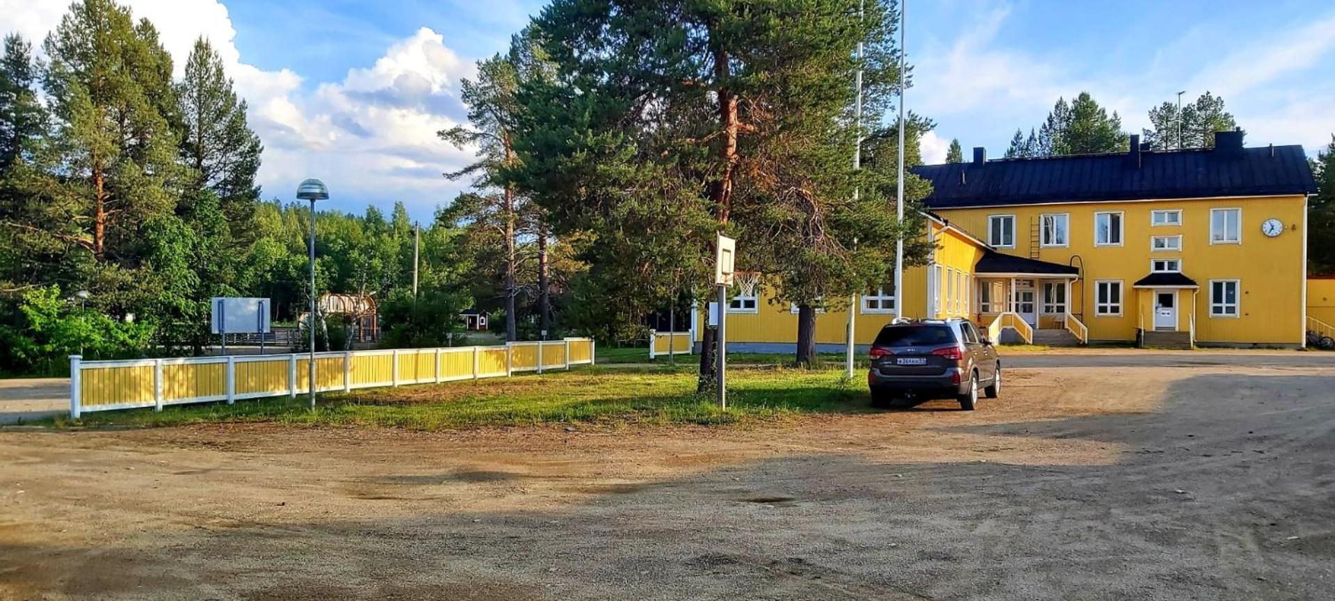 Kuukkeli Ivalo Airport Inn Exteriér fotografie